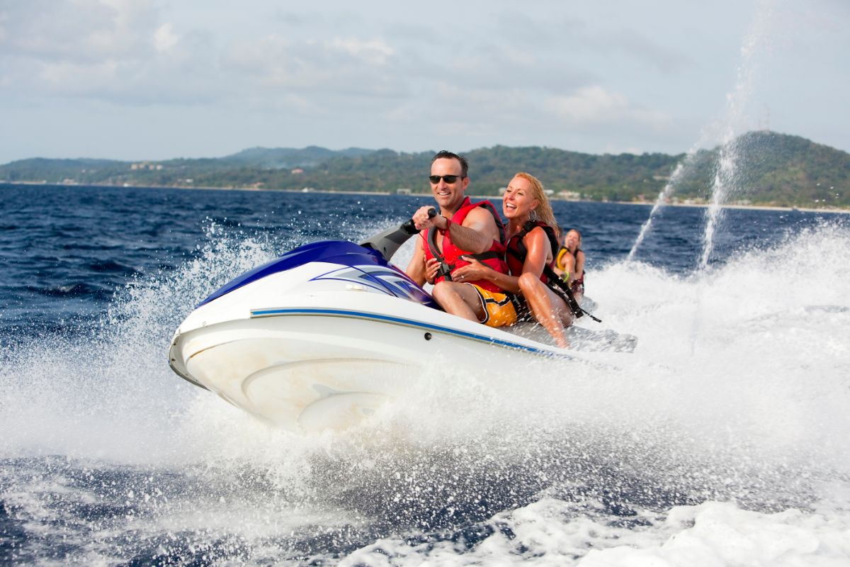 Can You Jet Ski in Cuba [Amazing Water Sports to Try On Your Visit]