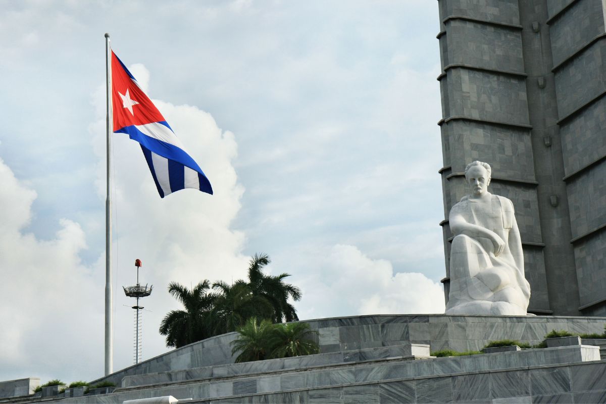 The 10 Best Cuba Monuments & Statues (With Photos)
